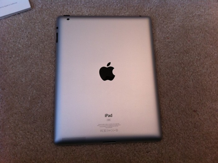 Apple iPad 2 Unboxing Photos - back